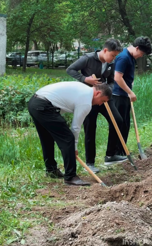 «Жақсылық егеміз — болашақты гүлдендіреміз!»   «Сажая добро — украшаем будущее!»