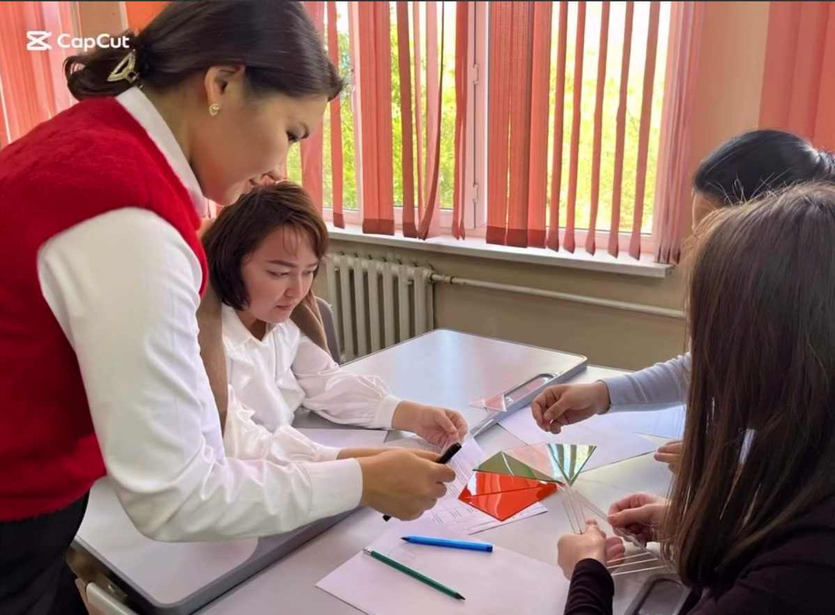 «Интеграцияланған STEM сабақтарды жобалау дағдыларын қалыптастыру арқылы оқушылардың сындарлы ойлауын арттыру» атты семинар. Семинар на тему «Повышение конструктивного мышления учащихся через формирование навыков проектирования интегрированных STEM-у