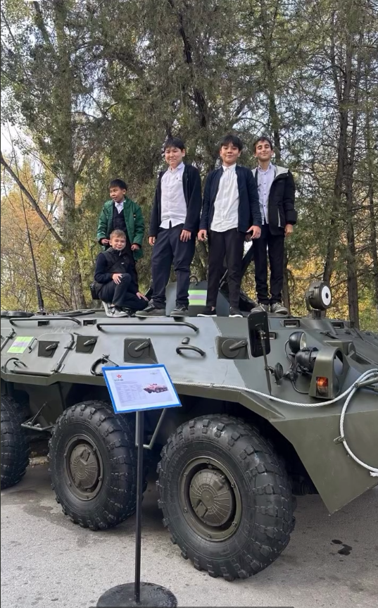 «Отан қорғаушылар – ел тірегі»   «Защитники Отечества — опора страны»