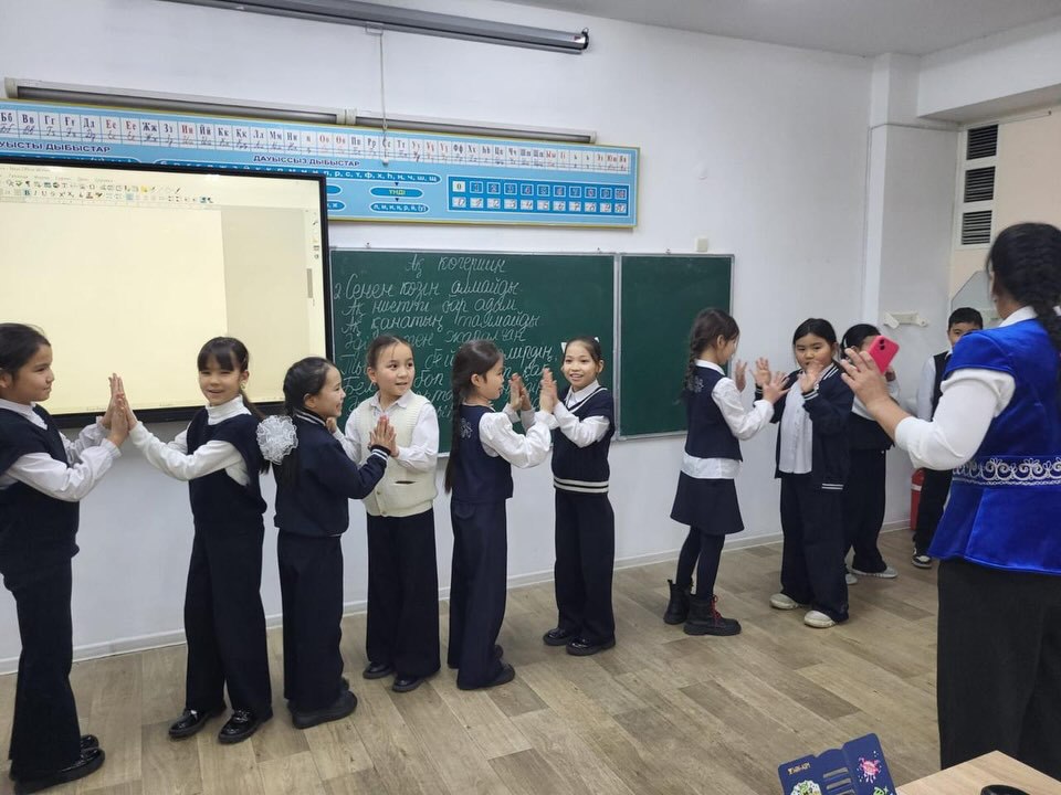 «Достық қымбат қазына» атты тренинг сабағы өтті Проведено тренинговое занятие «Дружба — ценность жизни»